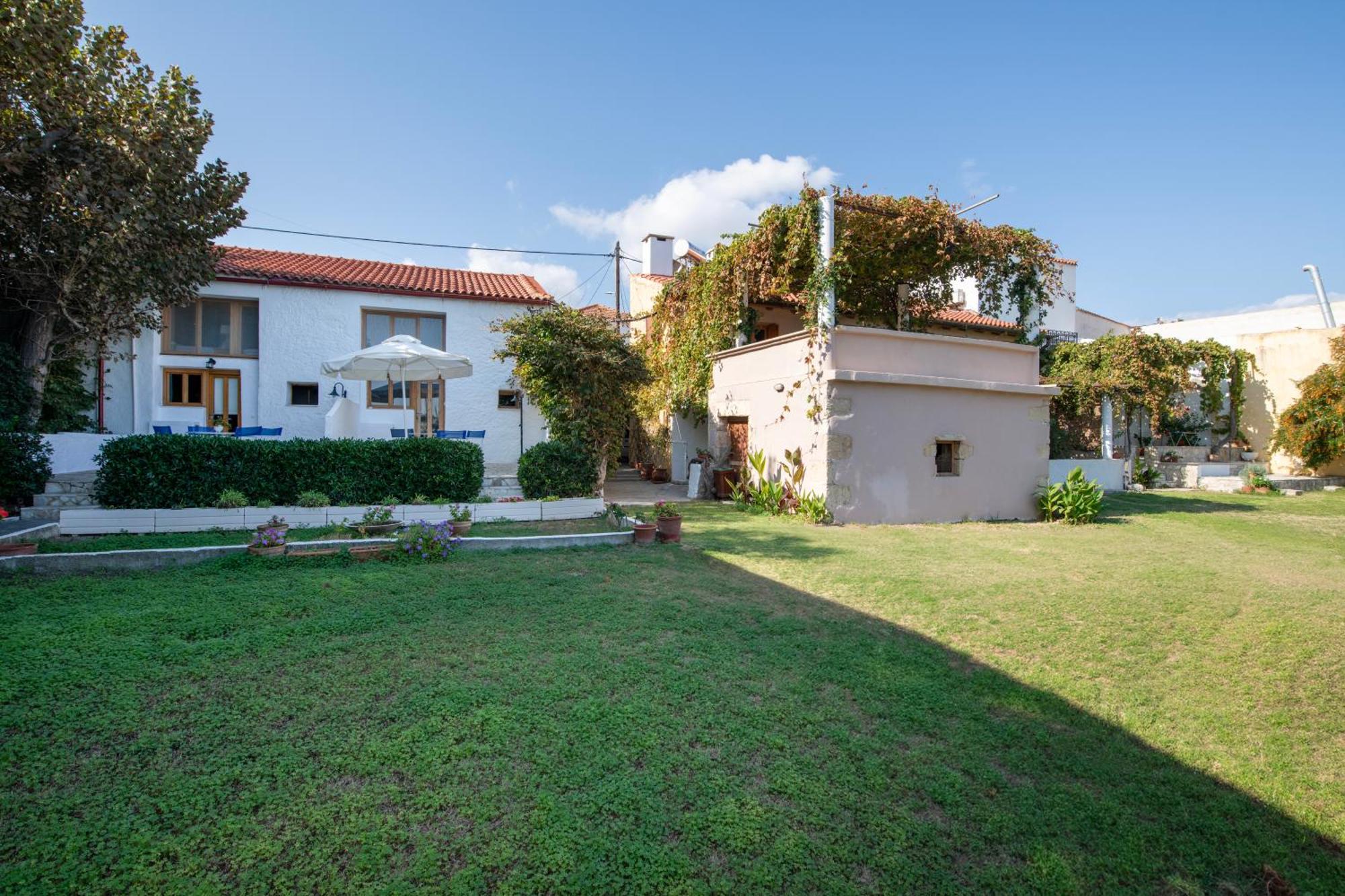 Ismini Apartments Kalyves Exterior photo